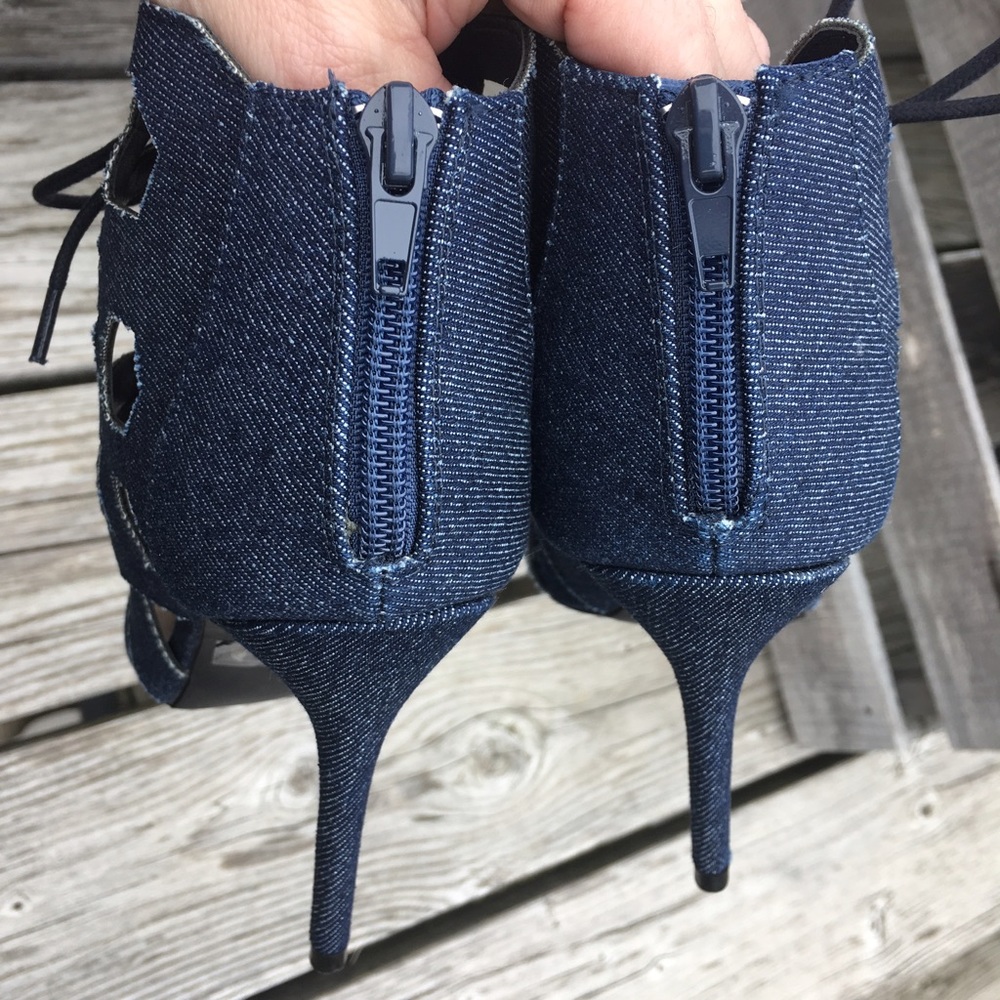 Qupid Sz 6 Blue Denim Lace-Up Heeled Sandals! NEW! - Picture 5 of 9